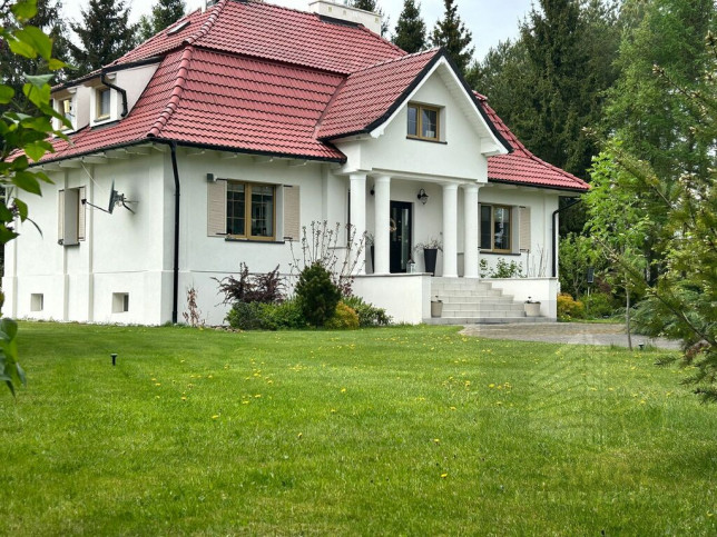 Dom Sprzedaż Niczonów 1