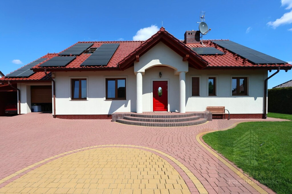 Dom Sprzedaż Białuń