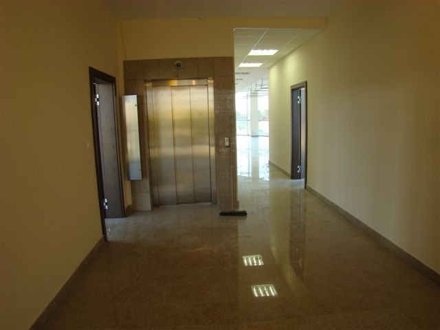 Biura 166 m2, II p. nowoczesnego budynku