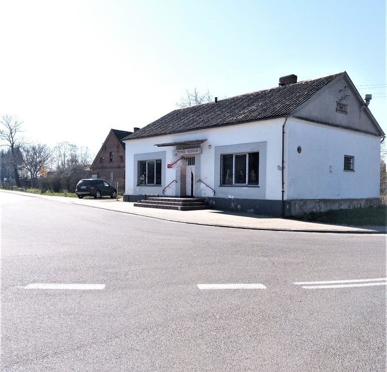 Pawilon murowany w Lubanowie gmina Banie