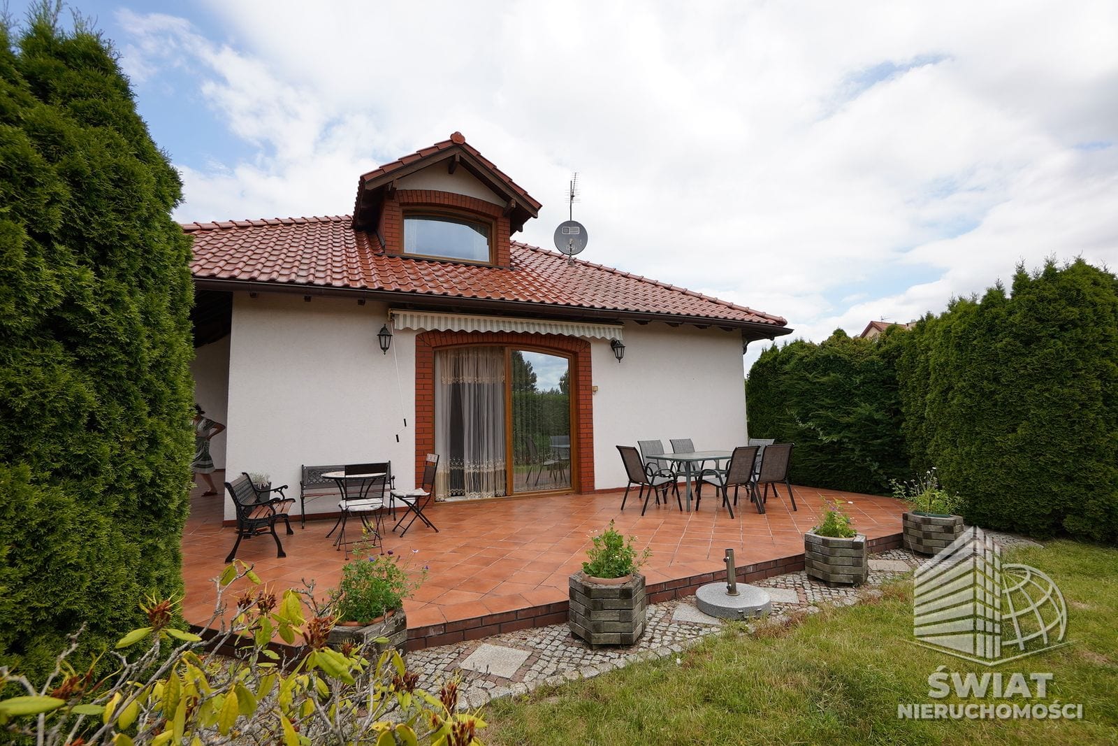 Dom na sprzedaż, Gorzów Wielkopolski, 5 pokoi, 267 m² — CIE24811, zdjęcie 1