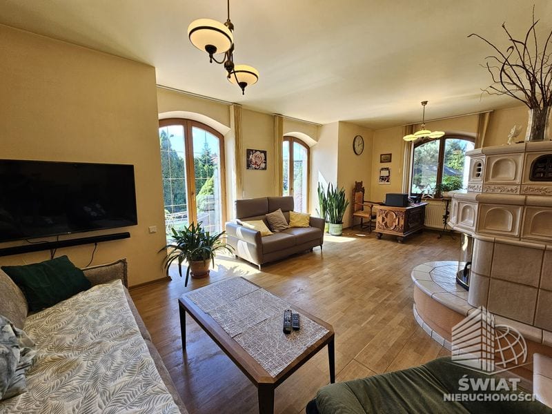 Dom na sprzedaż, Gryfino, 8 pokoi, 350 m² — HOR21590, zdjęcie 1