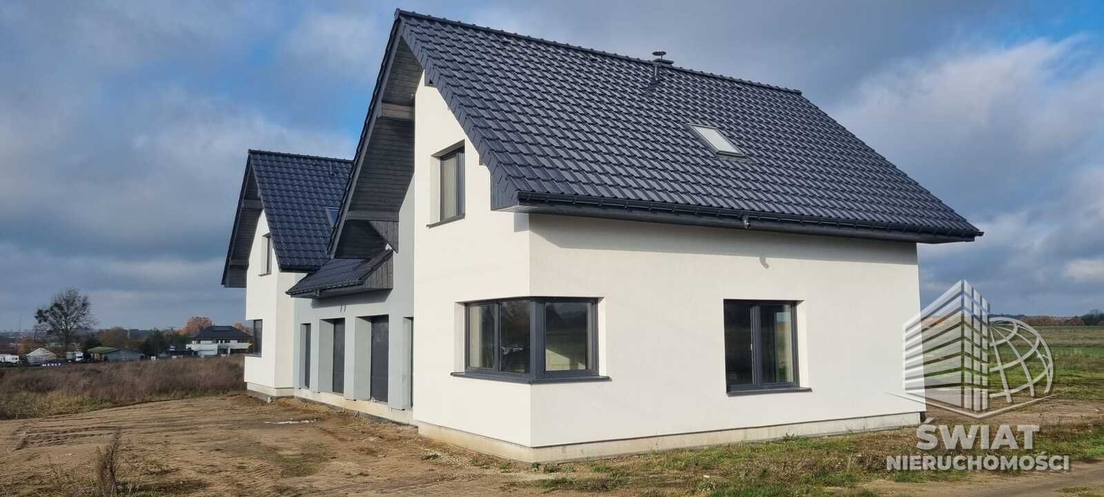 Dom na sprzedaż, Łobez, 4 pokoje, 146 m² — ROY04666, zdjęcie 1