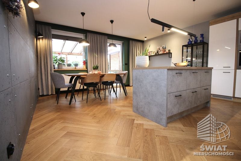 Dom na sprzedaż, Stargard, 5 pokoi, 147 m² — 319/11683/ODS, zdjęcie 1