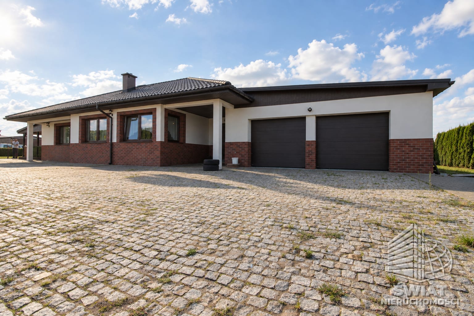 Dom na sprzedaż, Stargard, 3 pokoje, 220 m² — 321/11683/ODS, zdjęcie 1