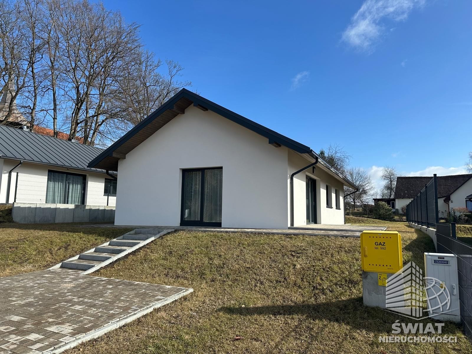 Dom na sprzedaż, Złocieniec Cieszyno, 4 pokoje, 103 m² — BON49303, zdjęcie 1