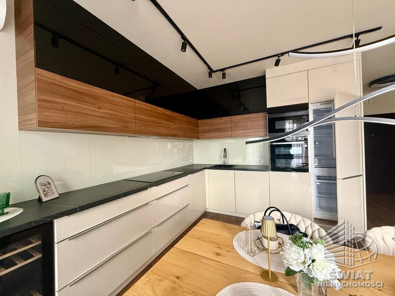 Mieszkanie na sprzedaż, Kołobrzeg, 4 pokoje, 92 m² — KOM33081, zdjęcie 2